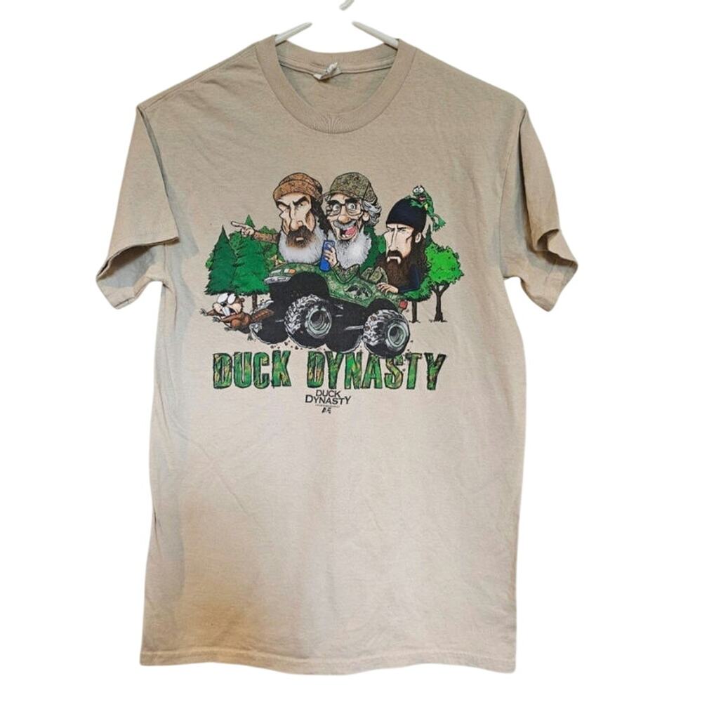 Duck Dynasty T-shirt Unisex Size Small Hunting Tan Cotton Casual